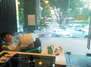 俄罗斯点名打击吸食电子烟 中国仍存监管真空