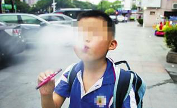 俄罗斯点名打击吸食电子烟 中国仍存监管真空